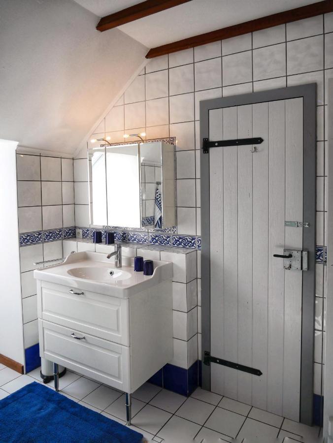 Landhaus Am See Von Robertville Waimes Ngoại thất bức ảnh